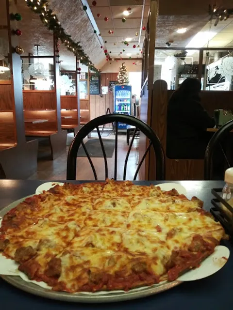 Carbone's Pizzeria - St. Paul