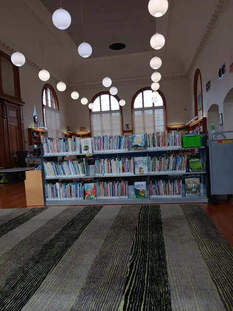 Stapleton Library