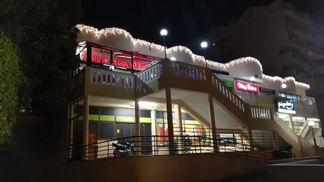 Chefe Steak House and Sea Basket