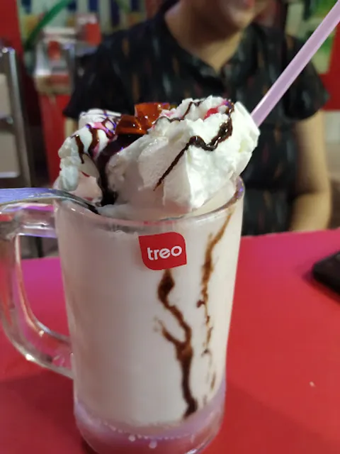 Rakesh Juice & Shakes Parlour