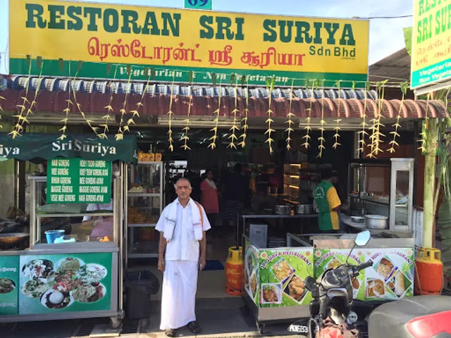 Restoran Sri Suriya (Chai Leng Park) ஶ்ரீ சூரியா வாழை இலை உணவகம்