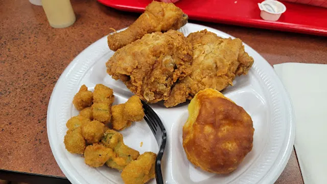 Lee's Famous Recipe Chicken