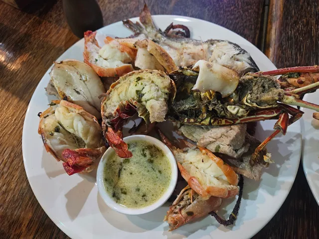 SUNBIRD SEAFOOD CAFE