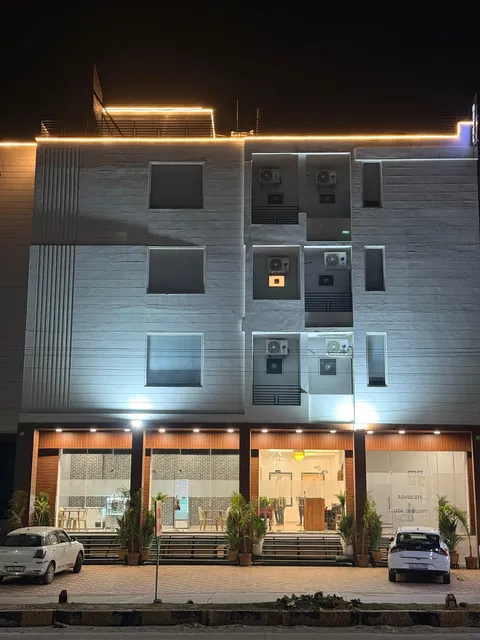 Mayoor Hotel & Restaurant (Pure Veg)