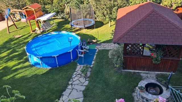 Balaton Apartmanház