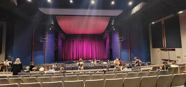 Diamond Head Theatre