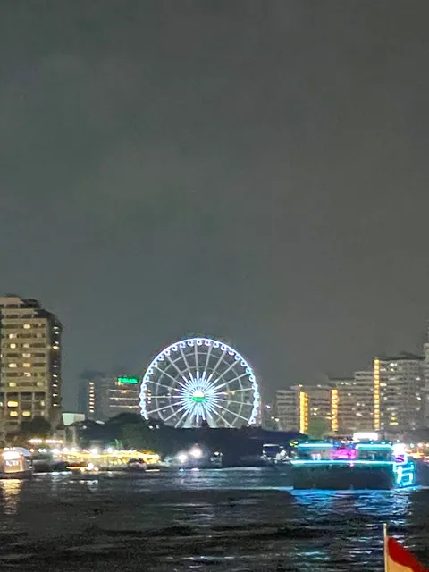 Tristar Floating Restaurant Co., Ltd.