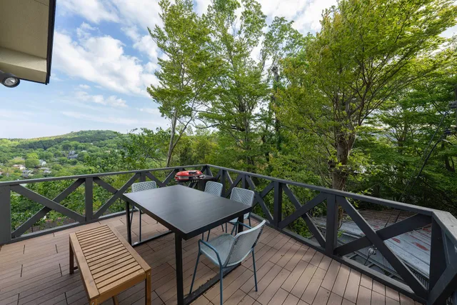 YAMO Kawana-Ippekiko 太陽が入り出づる(いりいづる)宿