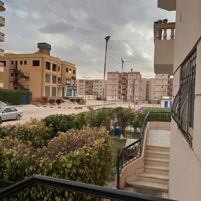 كمبوند العالمية