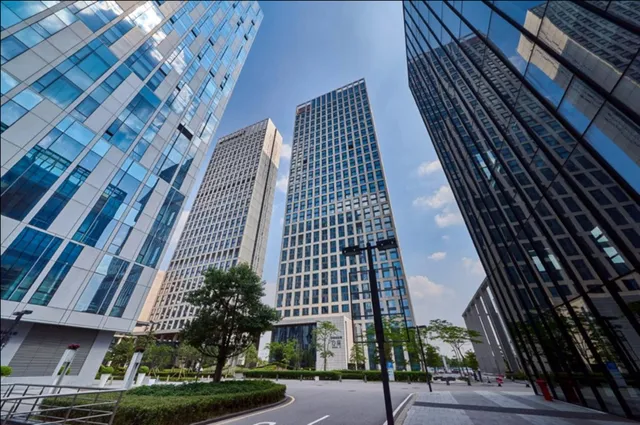 Poly World Trading Center Serviced Apartment