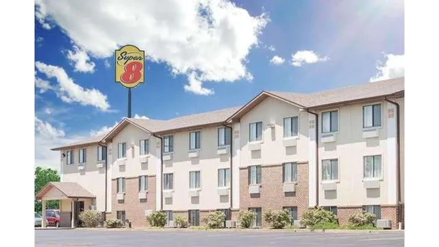 Super 8 by Wyndham Abilene KS