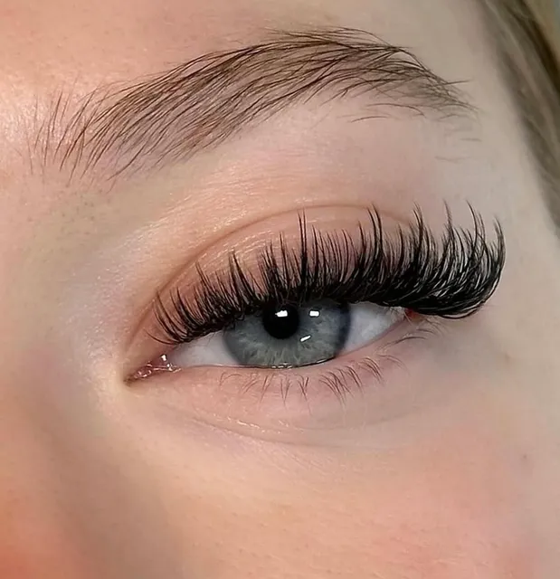 Lash Out Bar