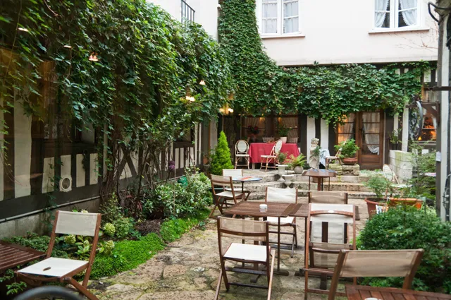 Hôtel De La Cathédrale