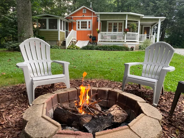 Featherstone Farm House