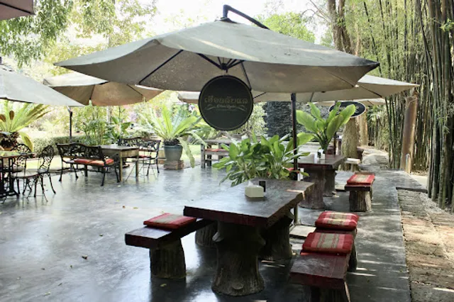 เฮือนลับแล - Huan Laplae