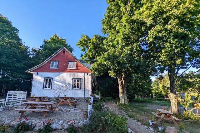 Camping et Auberge du Domaine à Liguori