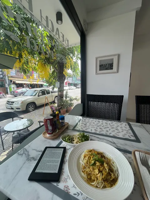 Beach House-Awesome Pad Thai - บีชเฮ้าส์ ผัดไทยอร่อยเวอร์