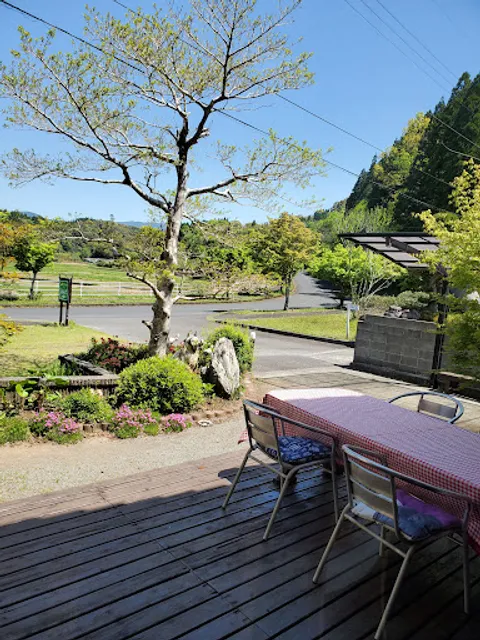 山の麓のレストラン ふれんず