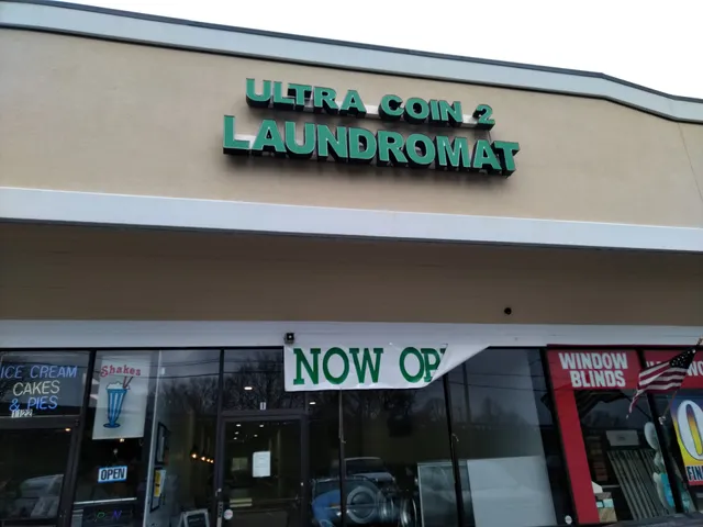 Circle Plaza Shopping Center