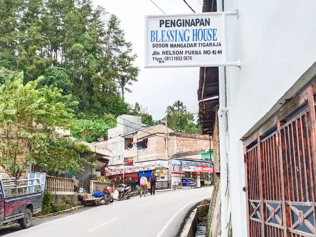 Homestay Blessing House Parapat