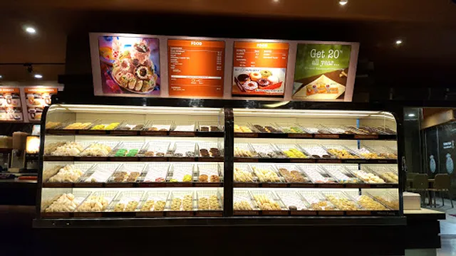 DUNKIN DONUTS Hasyim Ashari