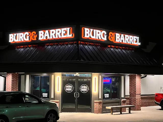 Burg & Barrel - Lenexa
