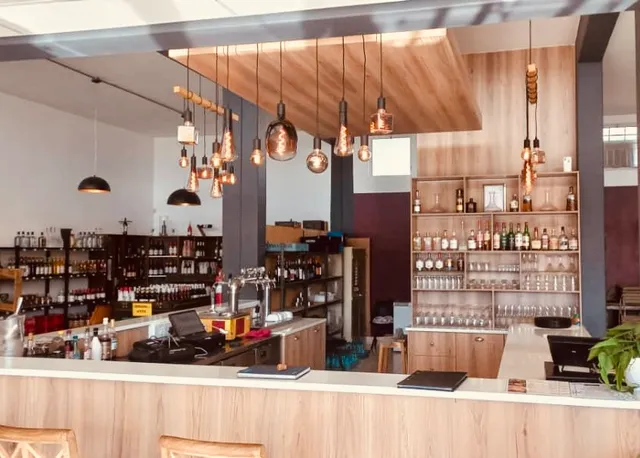 The Vintner Restaurant, Wine Bar & Shop