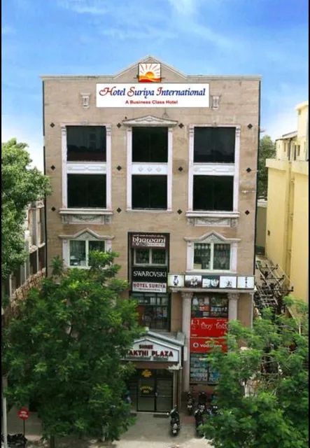 Hotel Suriya International