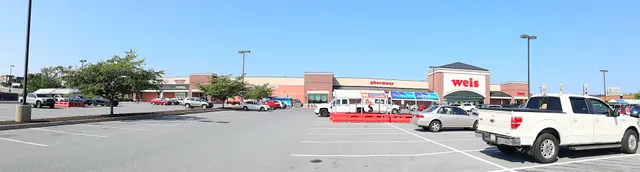 Lehigh Hills Shopping Center