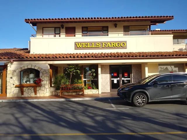 Montecito Village Shopping Center