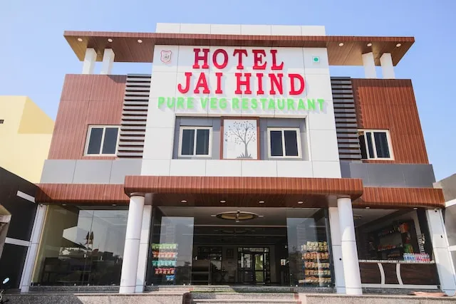 OYO Hotel Jai Hind