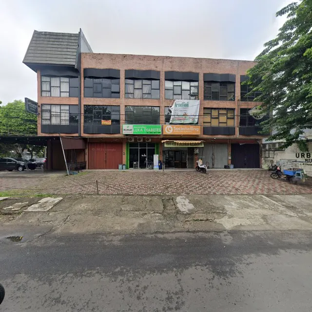 ZEN Rooms Near Mall Buaran