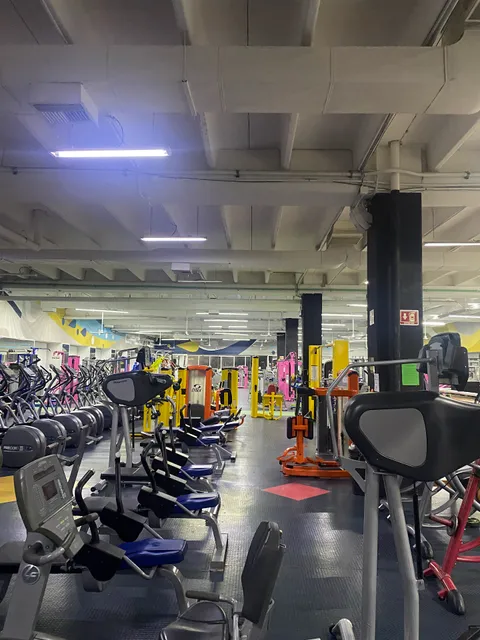 Gimnasio Smart Fit - Coba