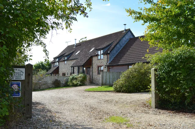 Westover Farm Cottages & Campsite