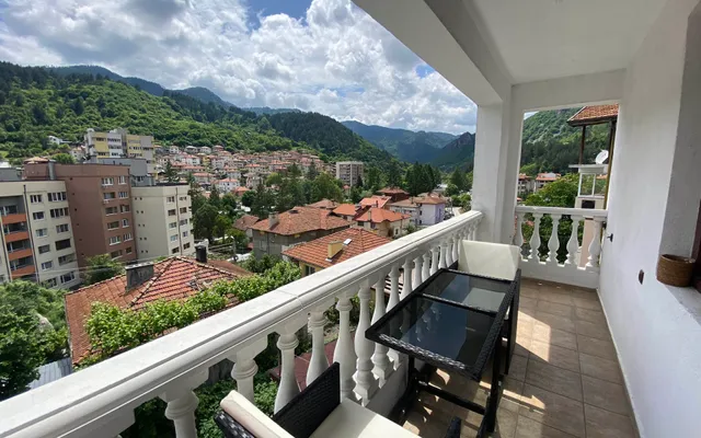 Къща за гости Константин и Елена - гр. Девин