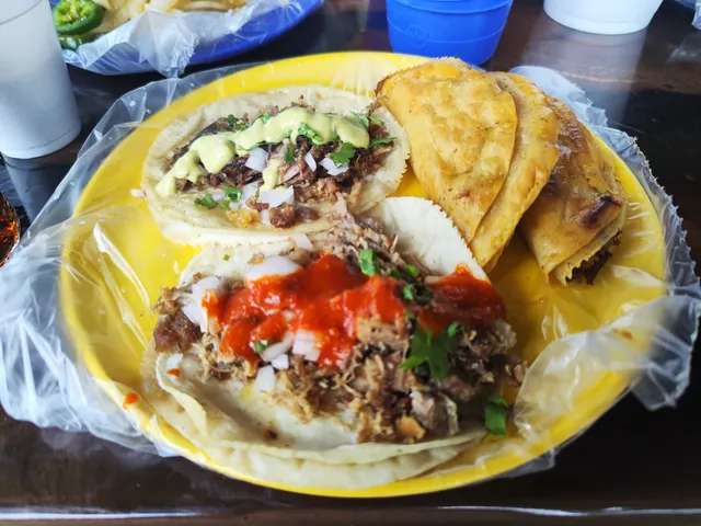 Tacos de birria Balta