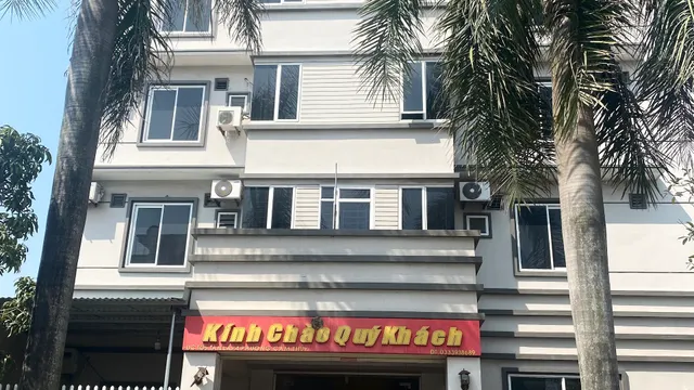 Nhà Nghỉ Hongkong