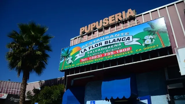 La Flor Blanca Salvadoreña