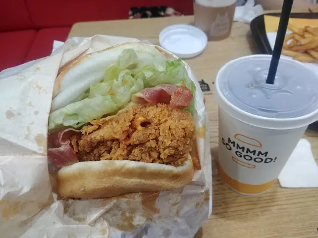 맘스터치 청주용담광장점