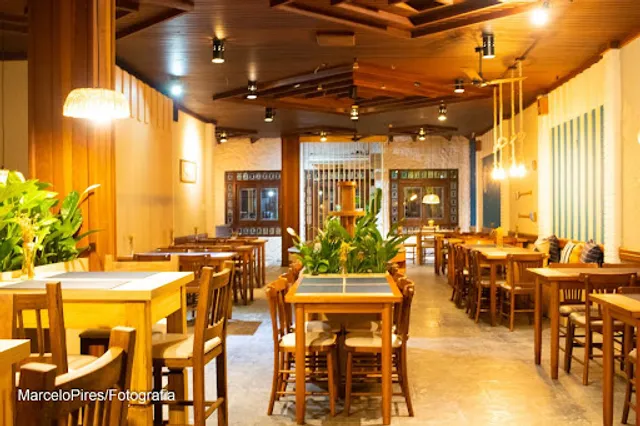 Del Puerto Restaurante