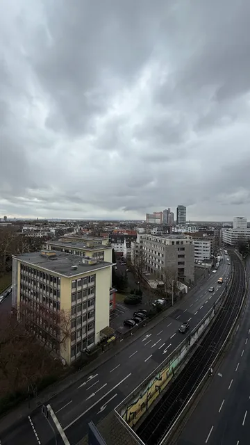 Madame Tower, Cologne