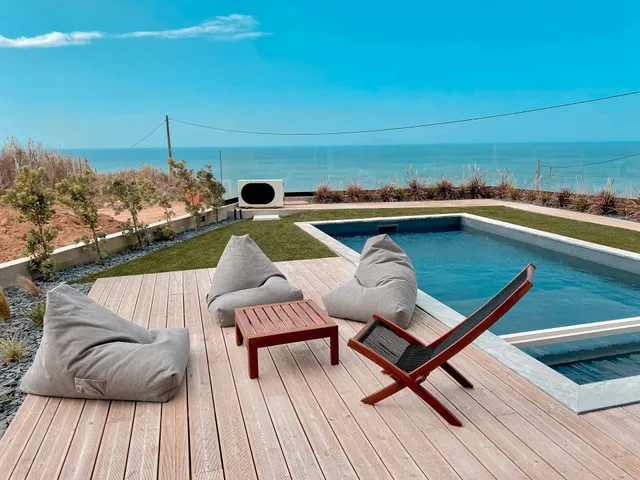 Rapture Surfcamp Ericeira - Coxos Villa