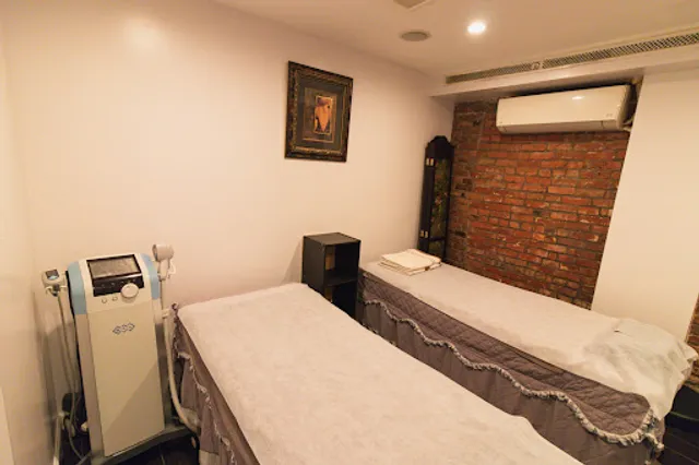 Season Spa | Facial, Massage, Lymphatic Drainage Therapy