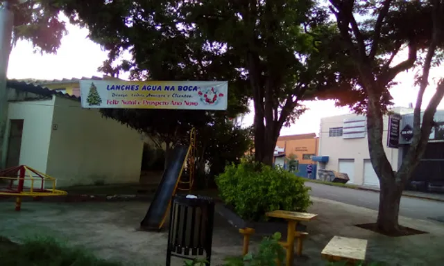 Lanches Água na Boca