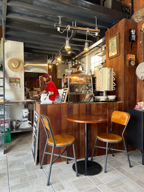 New Iberia Cafe 뉴이베리아