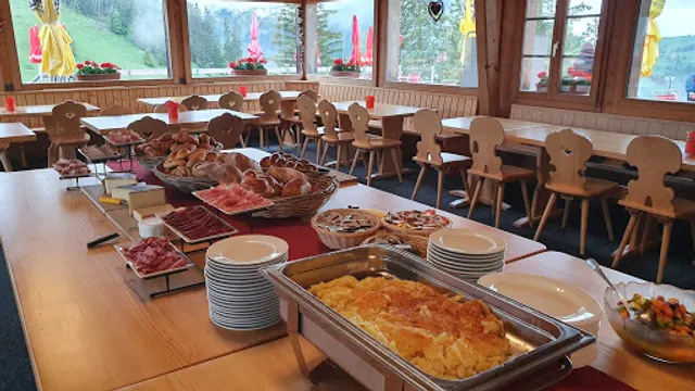 Restaurant Bärghuus Riggisalp