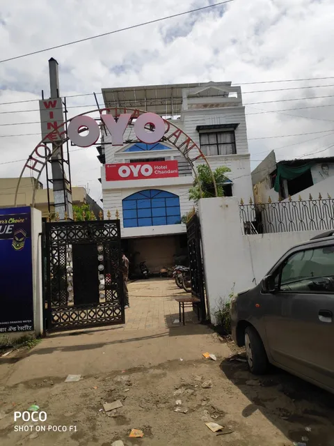 OYO Flagship Hotel Chandani