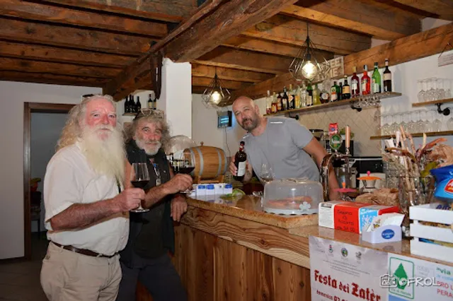 PANINOTECA, BAR, BIRRERIA, CAFFè, infopoint, IL COVO DEI ZATER