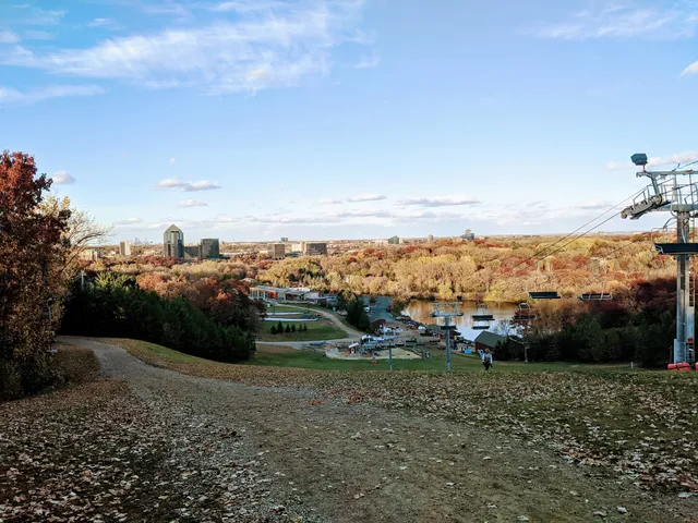 Hyland Hills Paid Disc Golf