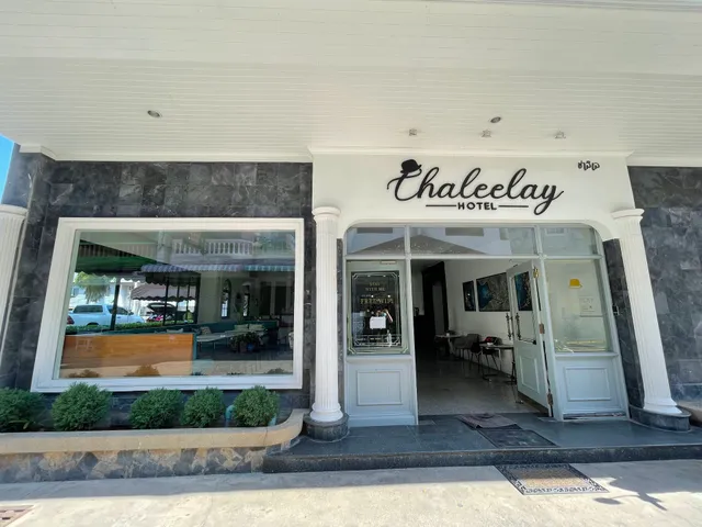 Chaleelay Hotel
